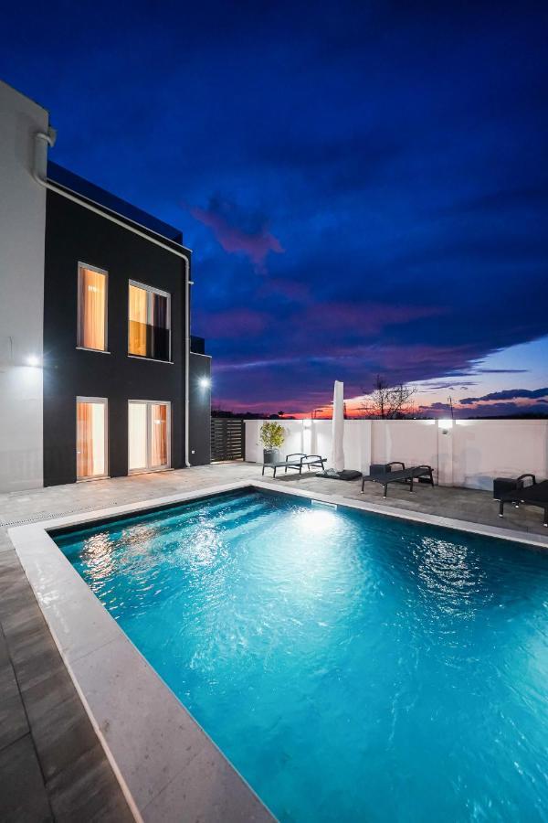 D-Palace Apartments-Olive Tree Donji Zemunik Εξωτερικό φωτογραφία